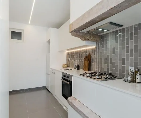 Casa Boma - Charming And Spacious - Campolide Ii Apartmán