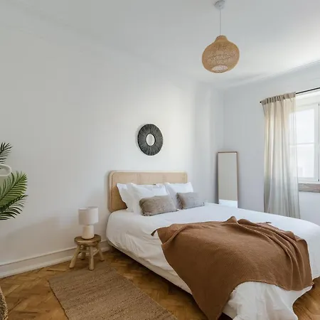 Casa Boma - Charming And Spacious - Campolide Ii Apartment Lisbon