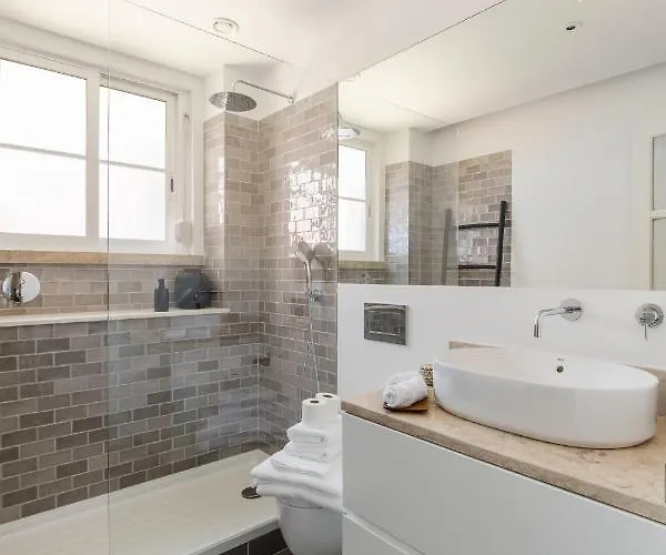 Apartment Casa Boma - Charming And Spacious - Campolide Ii Lissabon